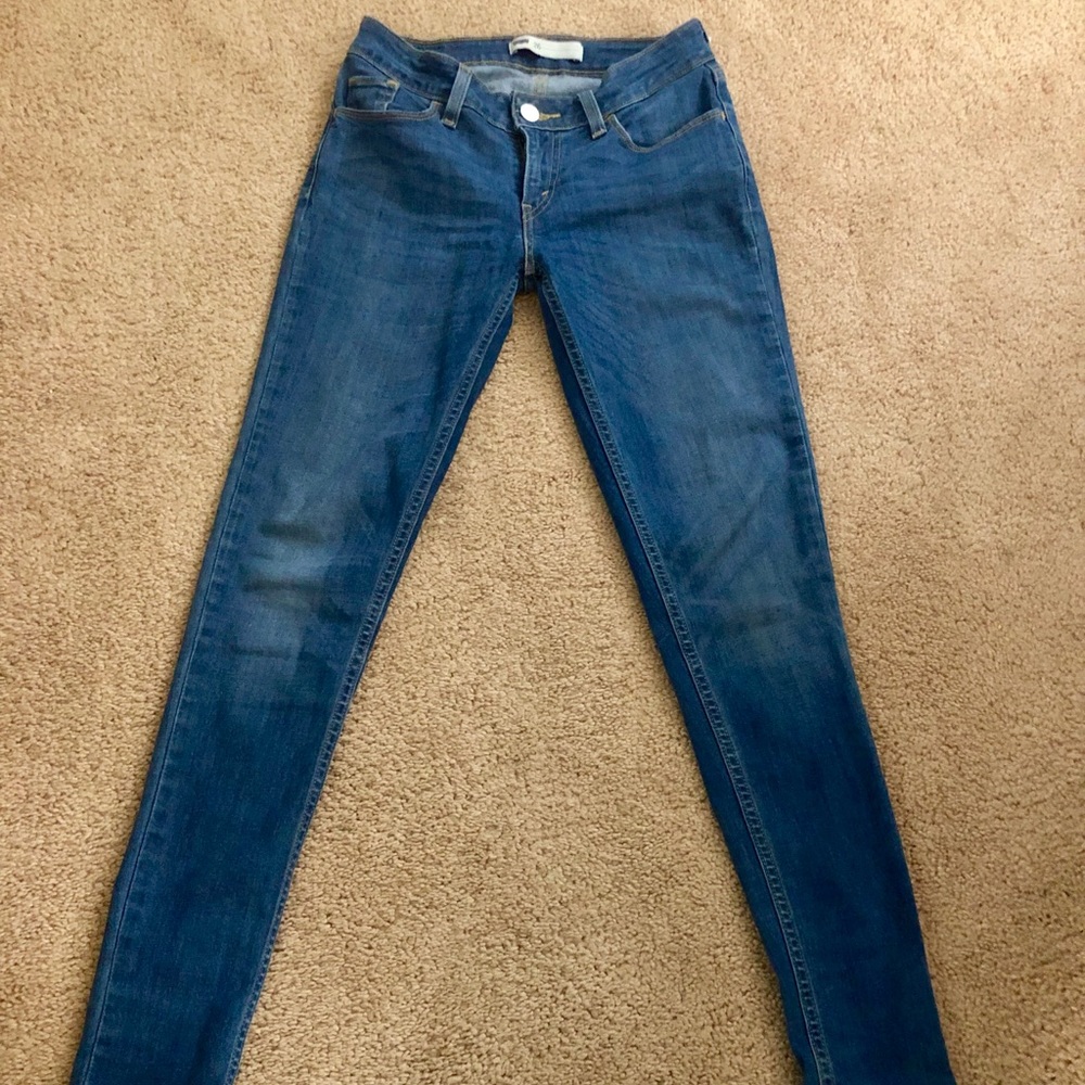 Skinny Levi’s women’s 26 jeans